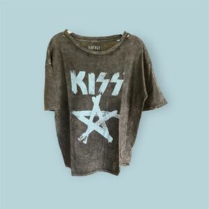 Vintage Canvas KISS Women's Graphic Tee - Black and Blue